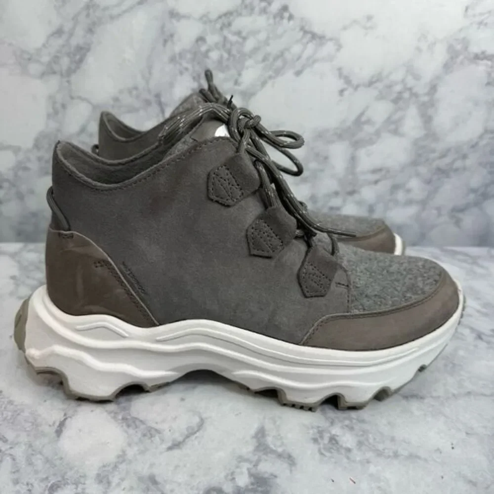 SOREL Kinetic Breakthru Caribou Waterproof Boot sz 9.5 NEW #K985